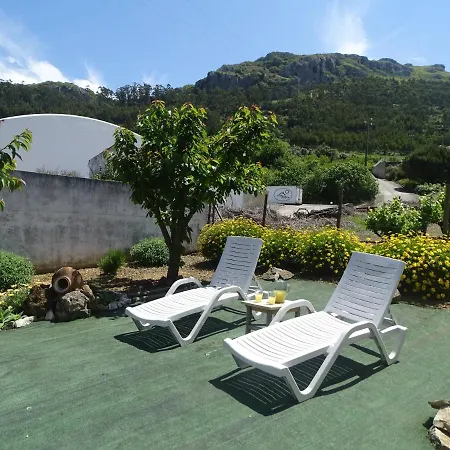 Casa Do Avo In Montejunto Landsted *